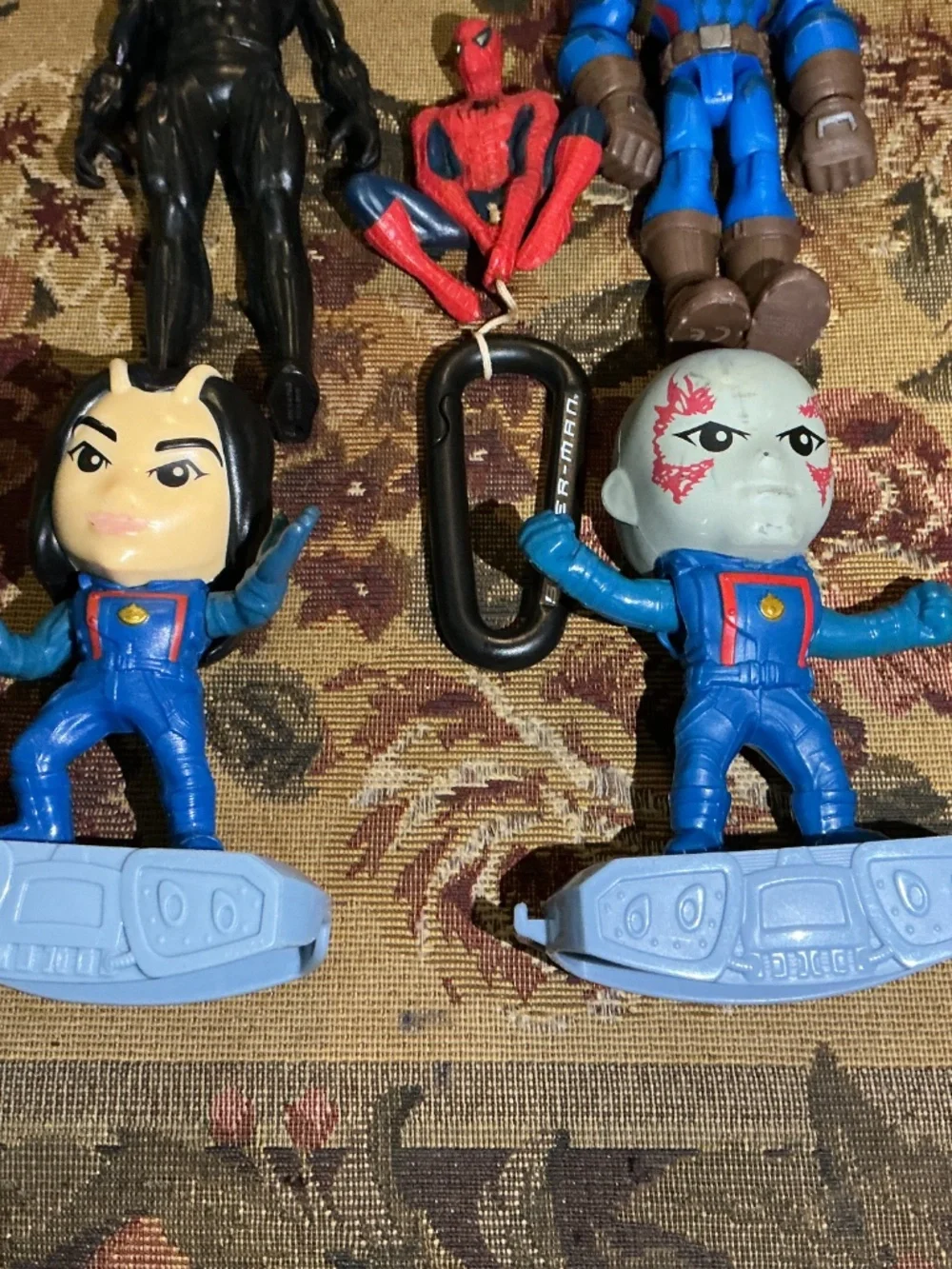 5 Marvel Action Figures toy Lot black panther spiderman captain america and more